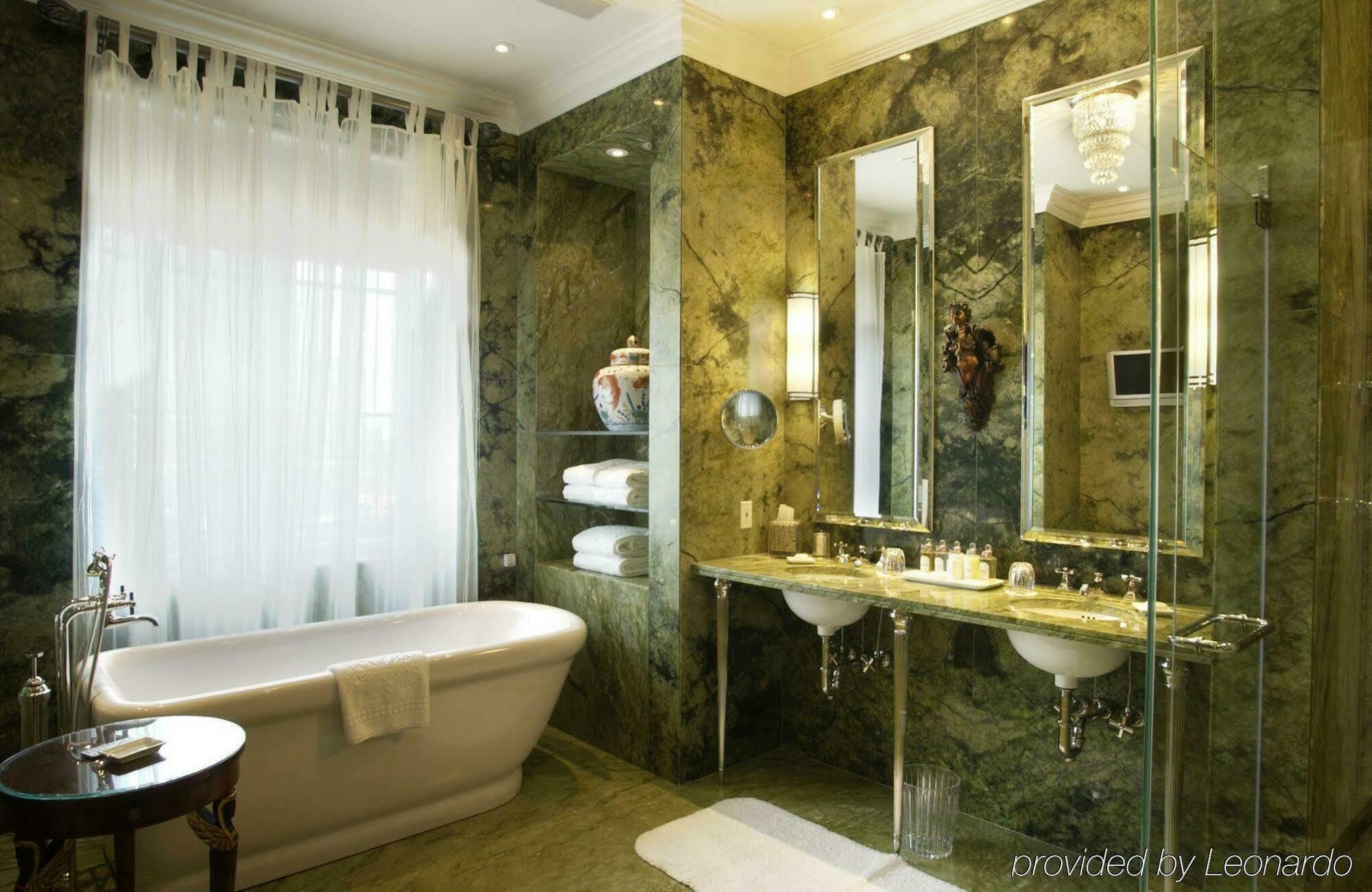 Hotel Le St. James Montreal Luaran gambar